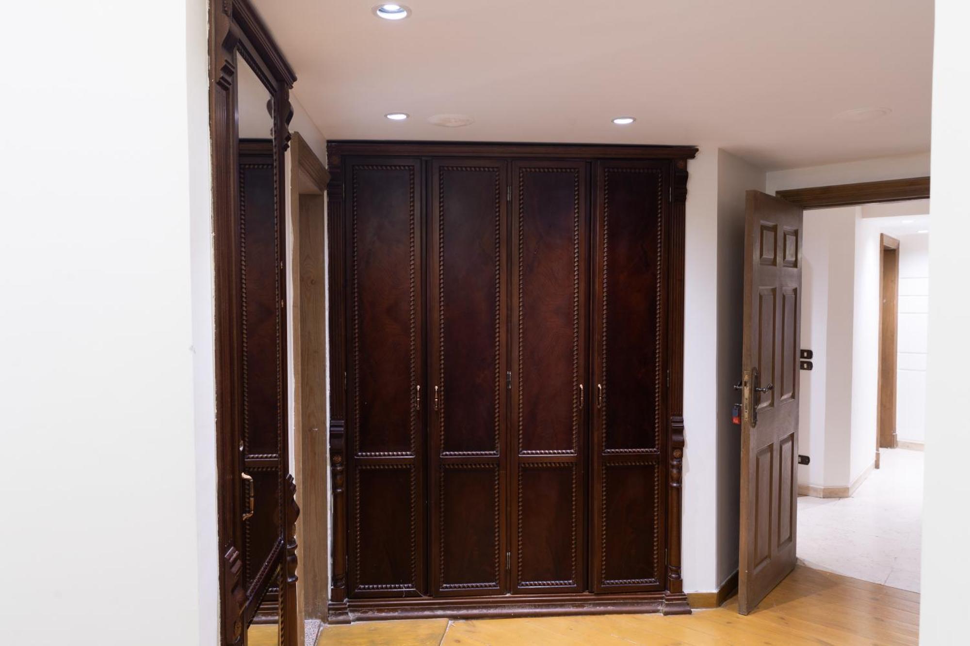 Spacious 3 Bedroom Dokki Apartment *