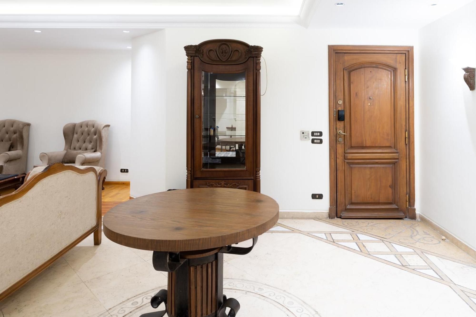 Spacious 3 Bedroom Dokki * Cairo