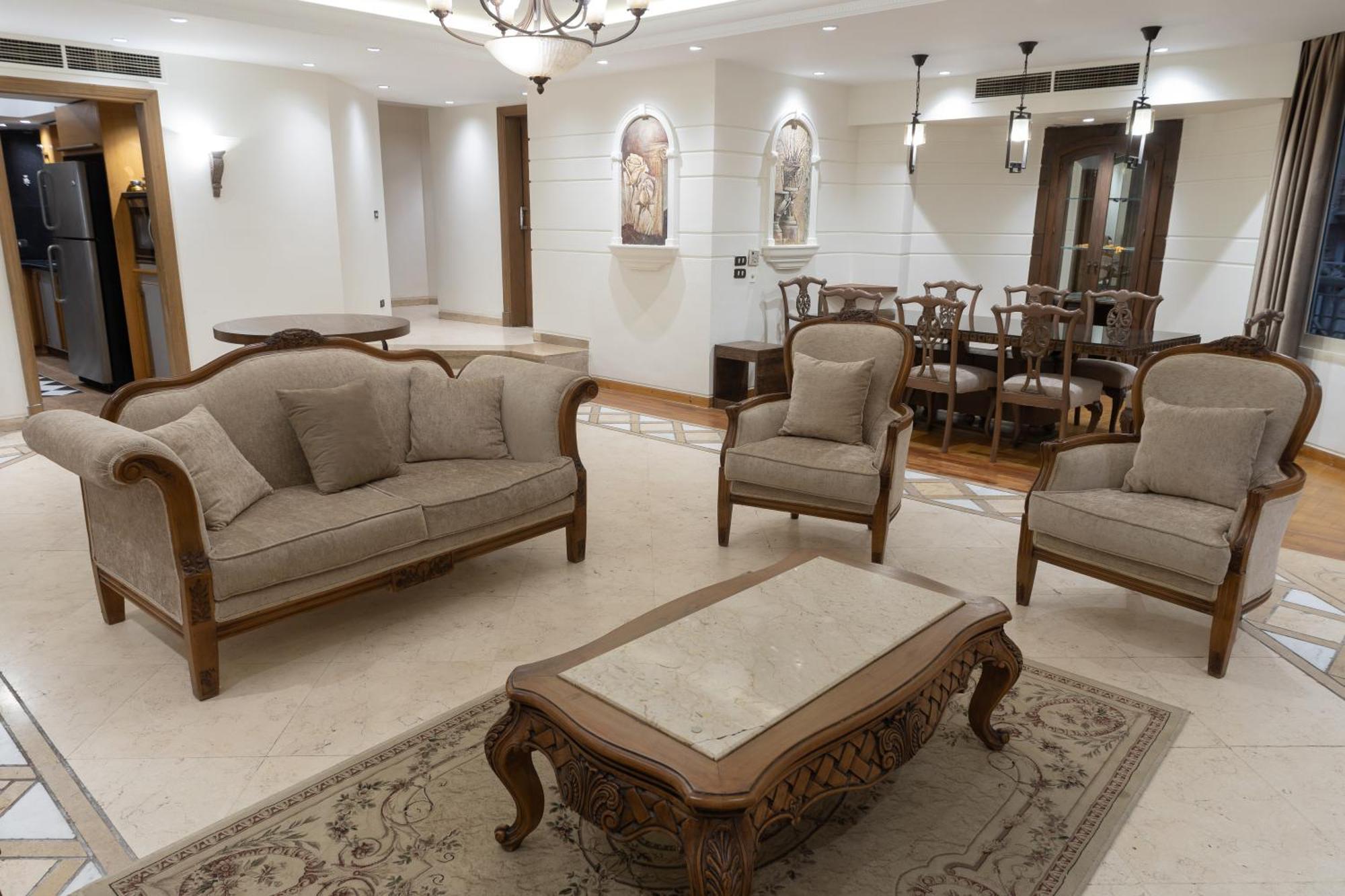 Spacious 3 Bedroom Dokki * Cairo