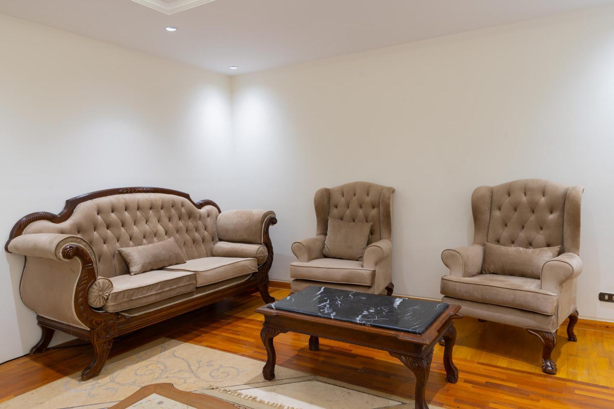 Apartment Spacious 3 Bedroom Dokki