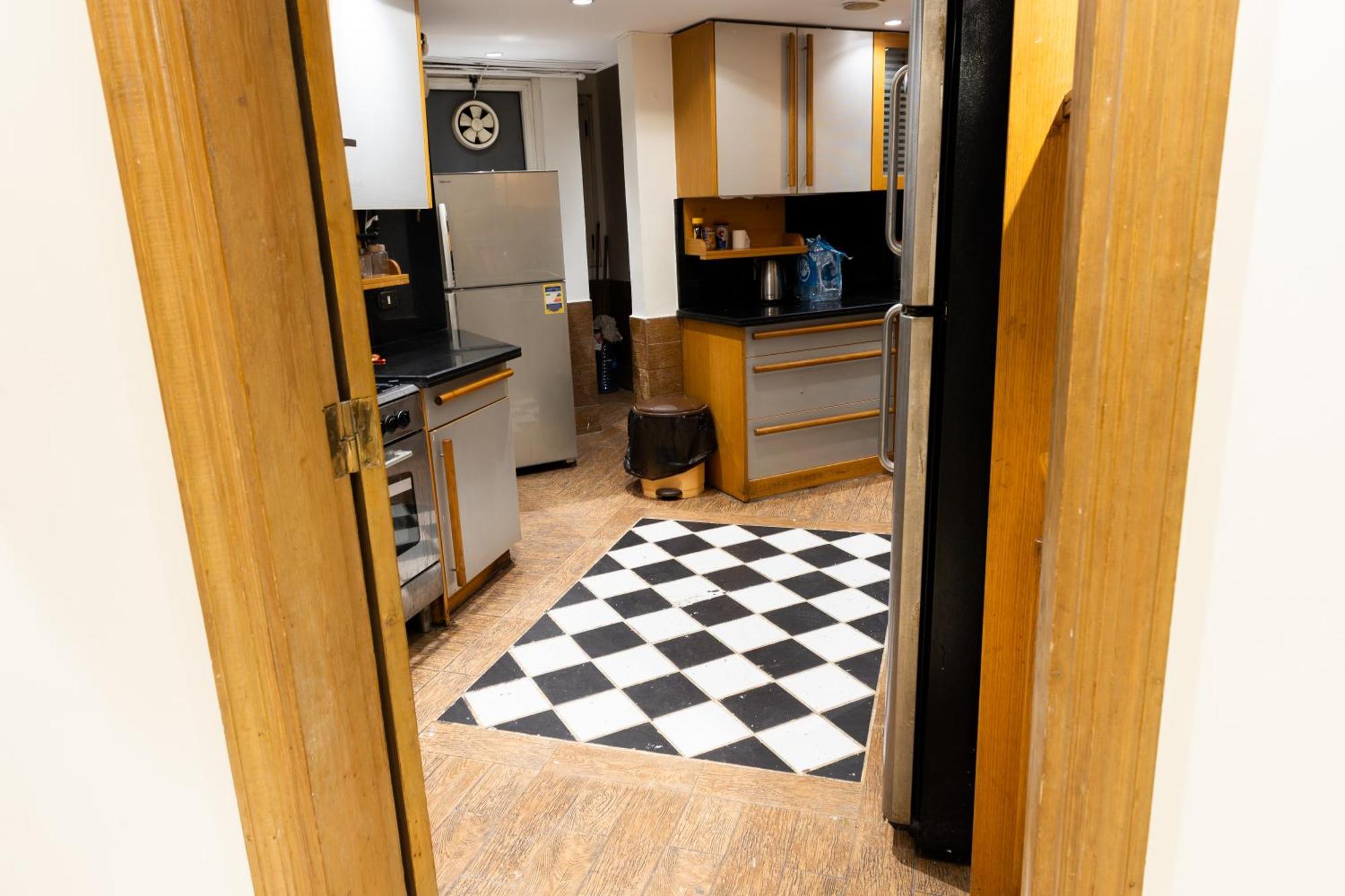 Spacious 3 Bedroom Dokki Apartment *