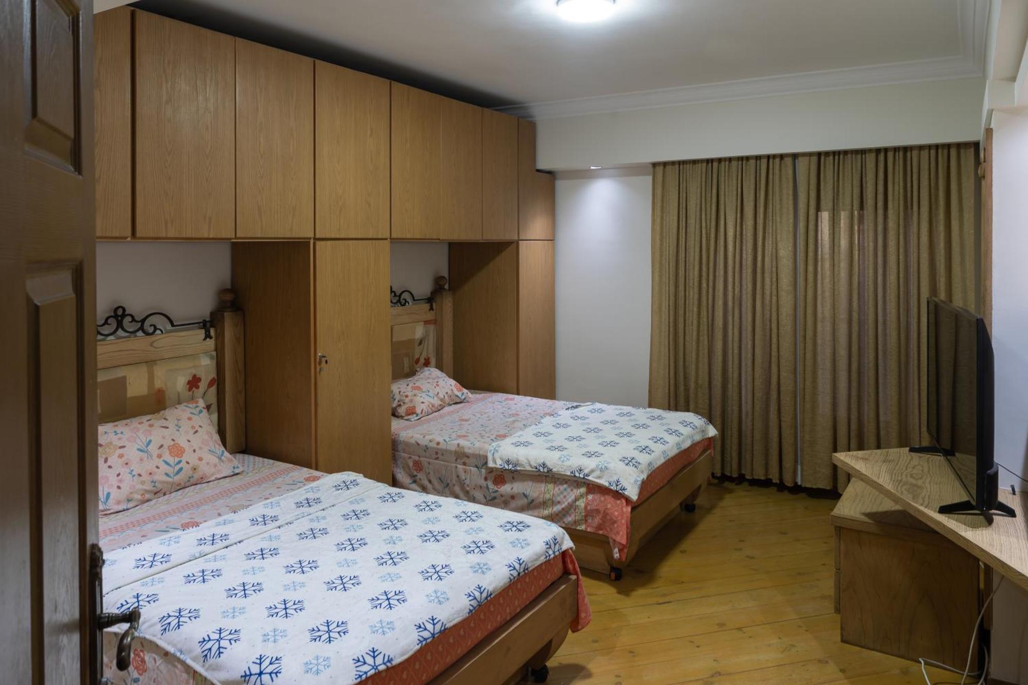 Spacious 3 Bedroom Dokki Apartment